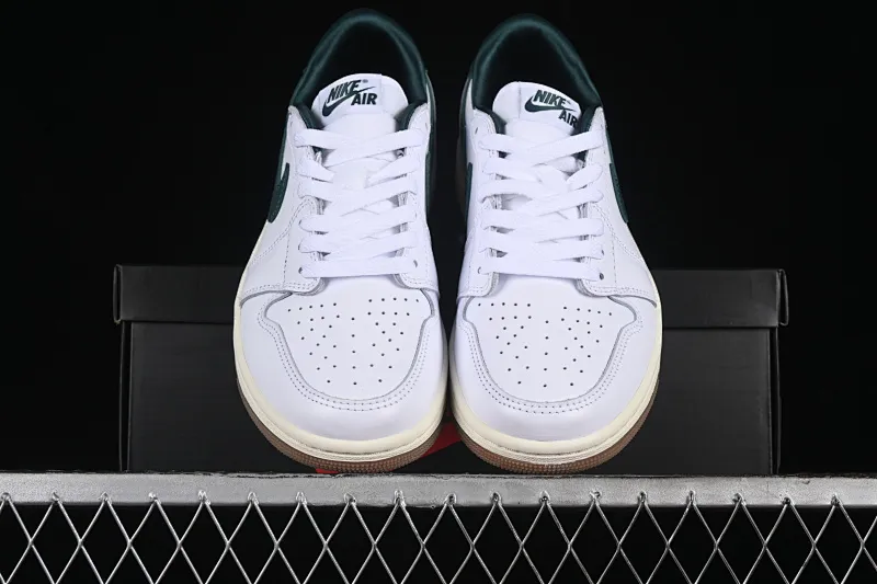 All categories Air Jordan Jordan series basketball shoes Air Jordan 1 Low G version pure original Air Jordan 1 Low OG "Oxidized Green" AJ1 Joe 1 oxidized green low-top cultural basketball shoes CZ0775-133